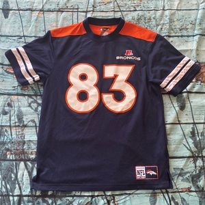 Denver Broncos jersey.